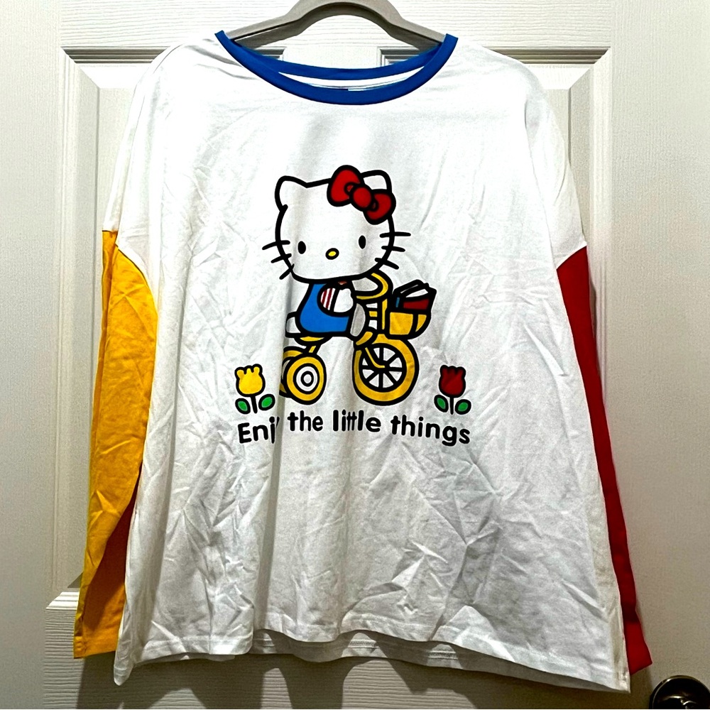 Hello kitty X She in top